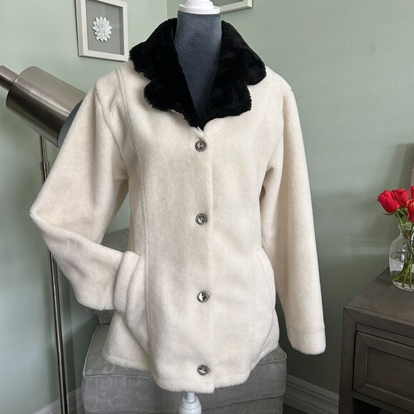 Vintage NILS Resort Collection Mouton Pile Jacket | Ivory w/Black Collar | Med - Picture 3 of 13